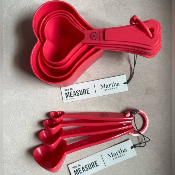 🩷Martha Stewart Collection Heart Measuring Cups and Spoons Set of two bundle NWT - Picture 2 of 7